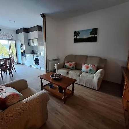 El árbol Rojo Apartamento