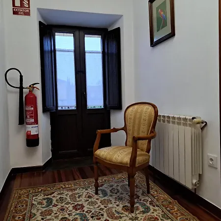 El árbol Rojo Apartamento Selaya