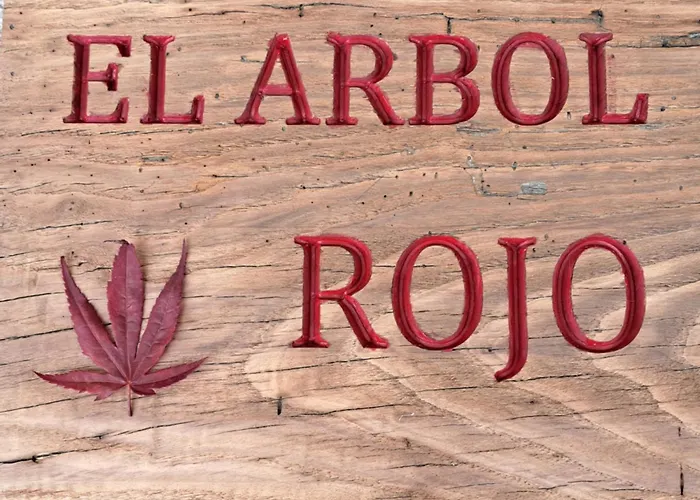 El Arbol Rojo * Selaya