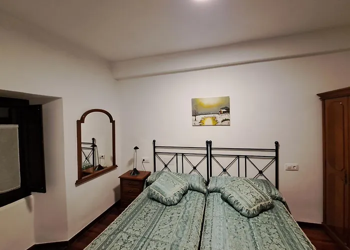 El Arbol Rojo Apartment *